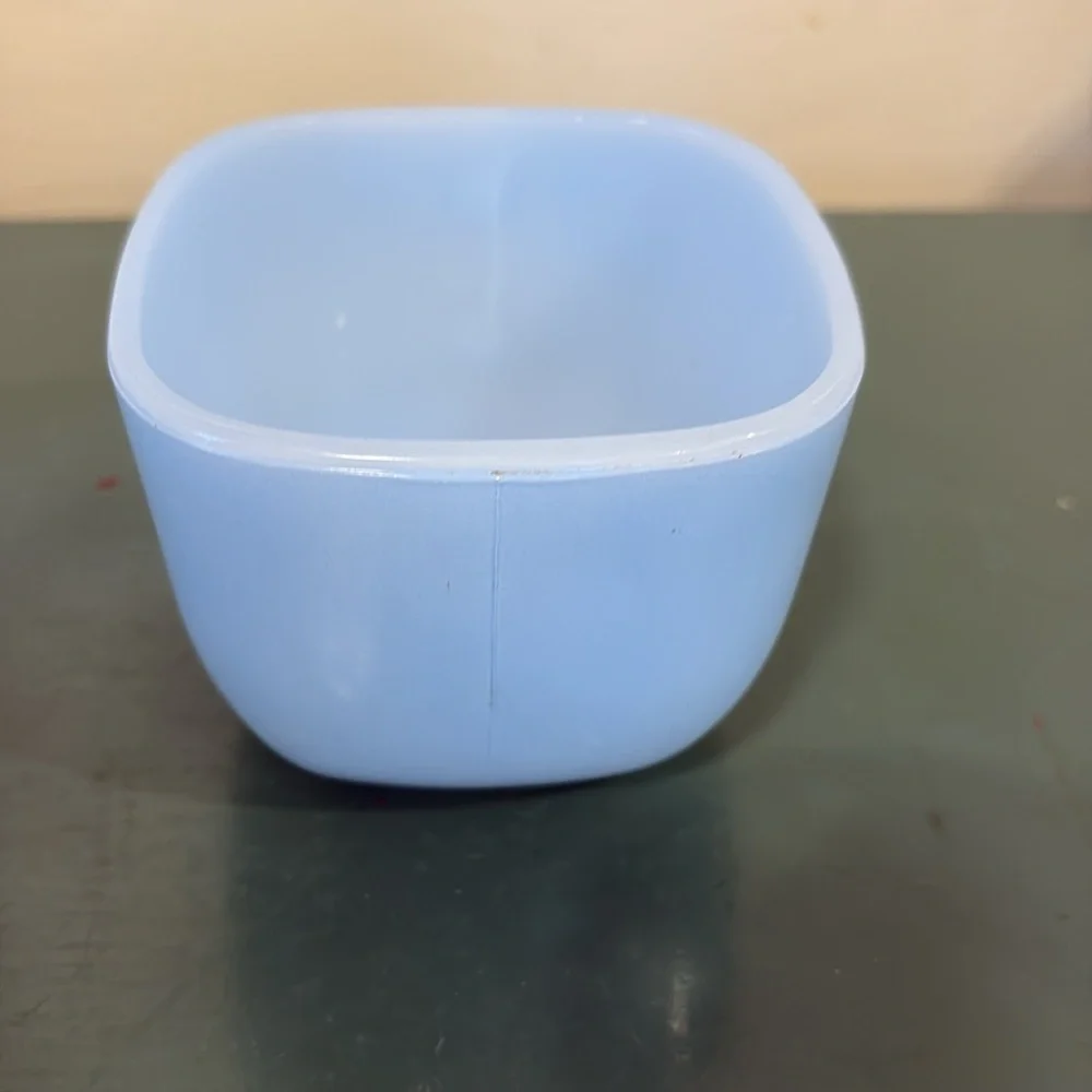 Glasbake light blue